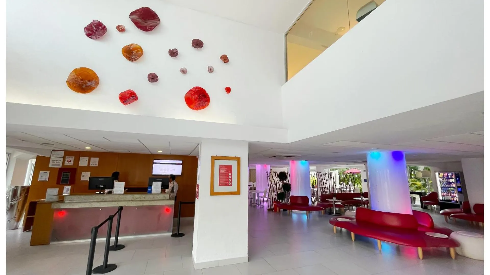 Adhara Express Hotel Cancún Mexico