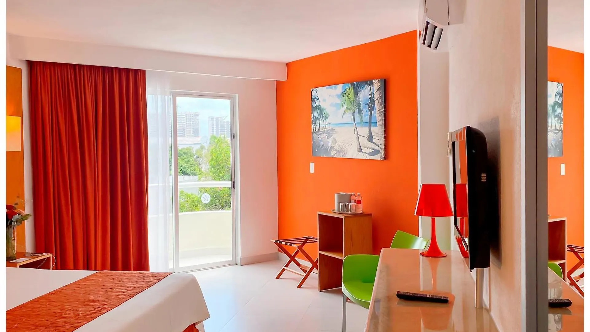Adhara Express Hotel Cancún