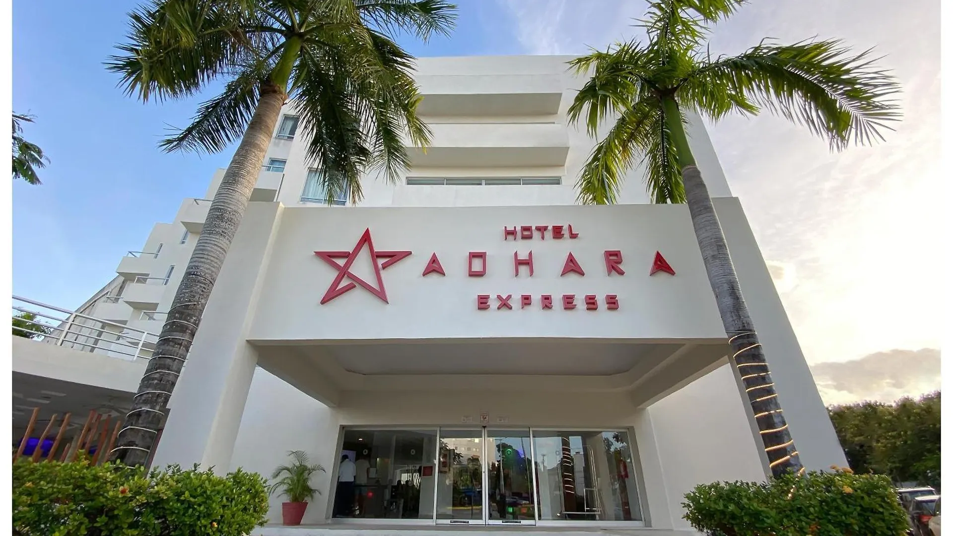 Adhara Express Hotel Cancún 3*,  Mexico