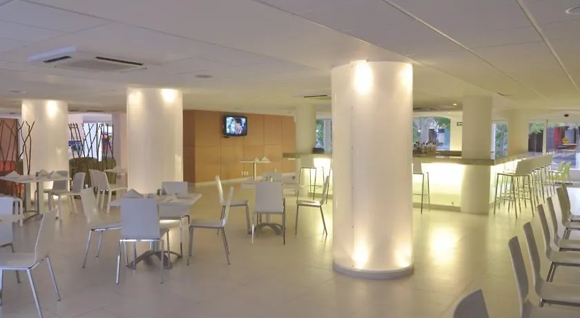 Adhara Express Hotel Cancún
