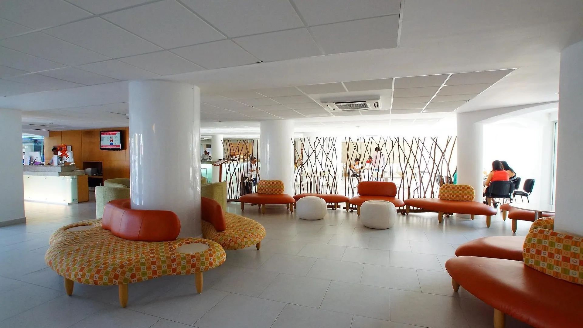 Adhara Express Hotel Cancún